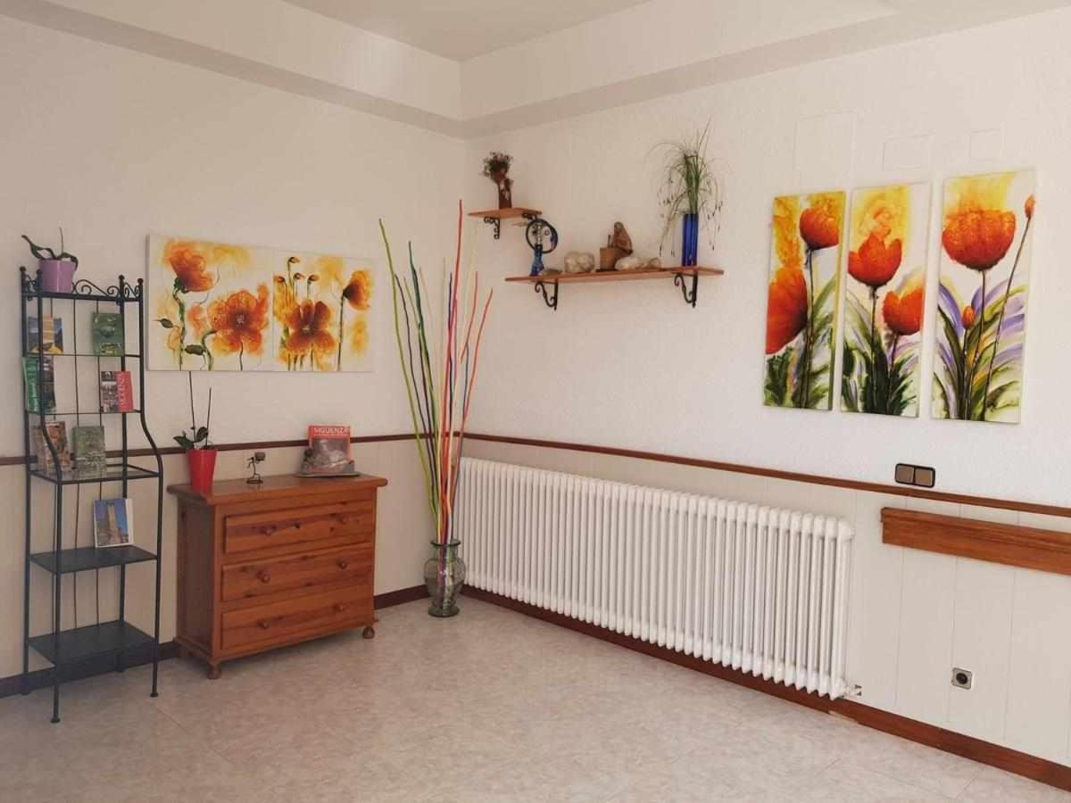 Albergue Ciudad Del Doncel Siguença Quarto foto